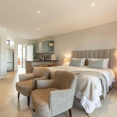 Апартаменты Sunrise Bay Self Catering Плеттенберг-Бей Экстерьер фото