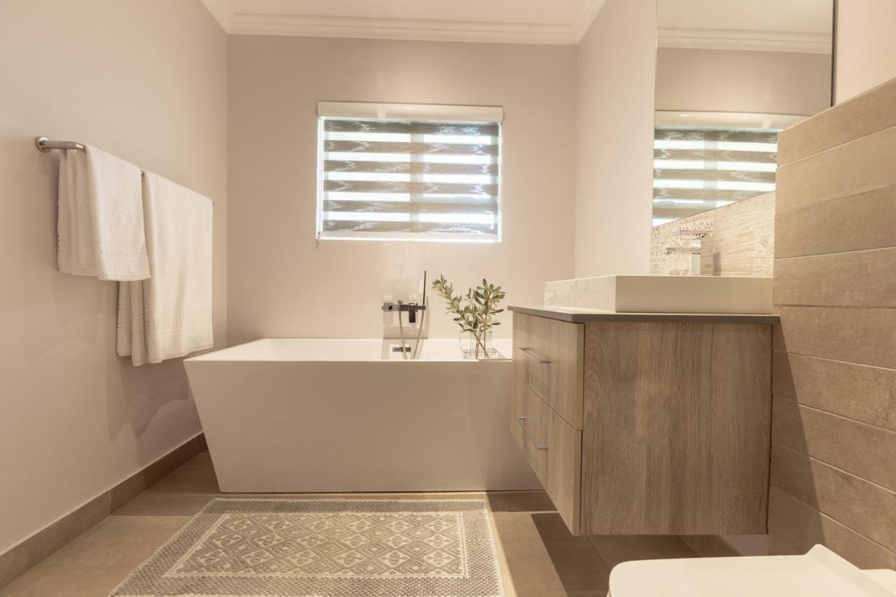 Апартаменты Sunrise Bay Self Catering Плеттенберг-Бей Экстерьер фото