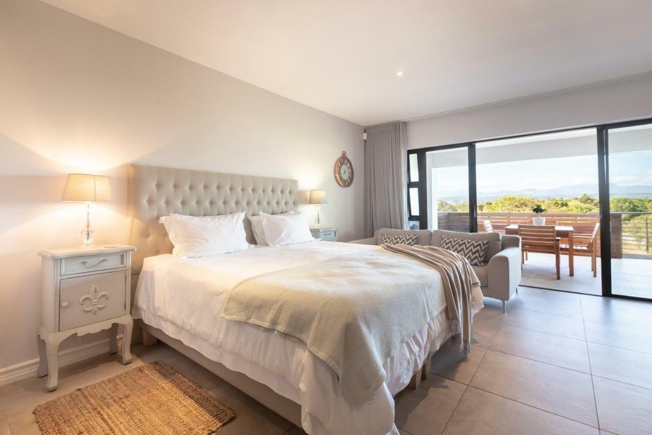 Апартаменты Sunrise Bay Self Catering Плеттенберг-Бей Экстерьер фото