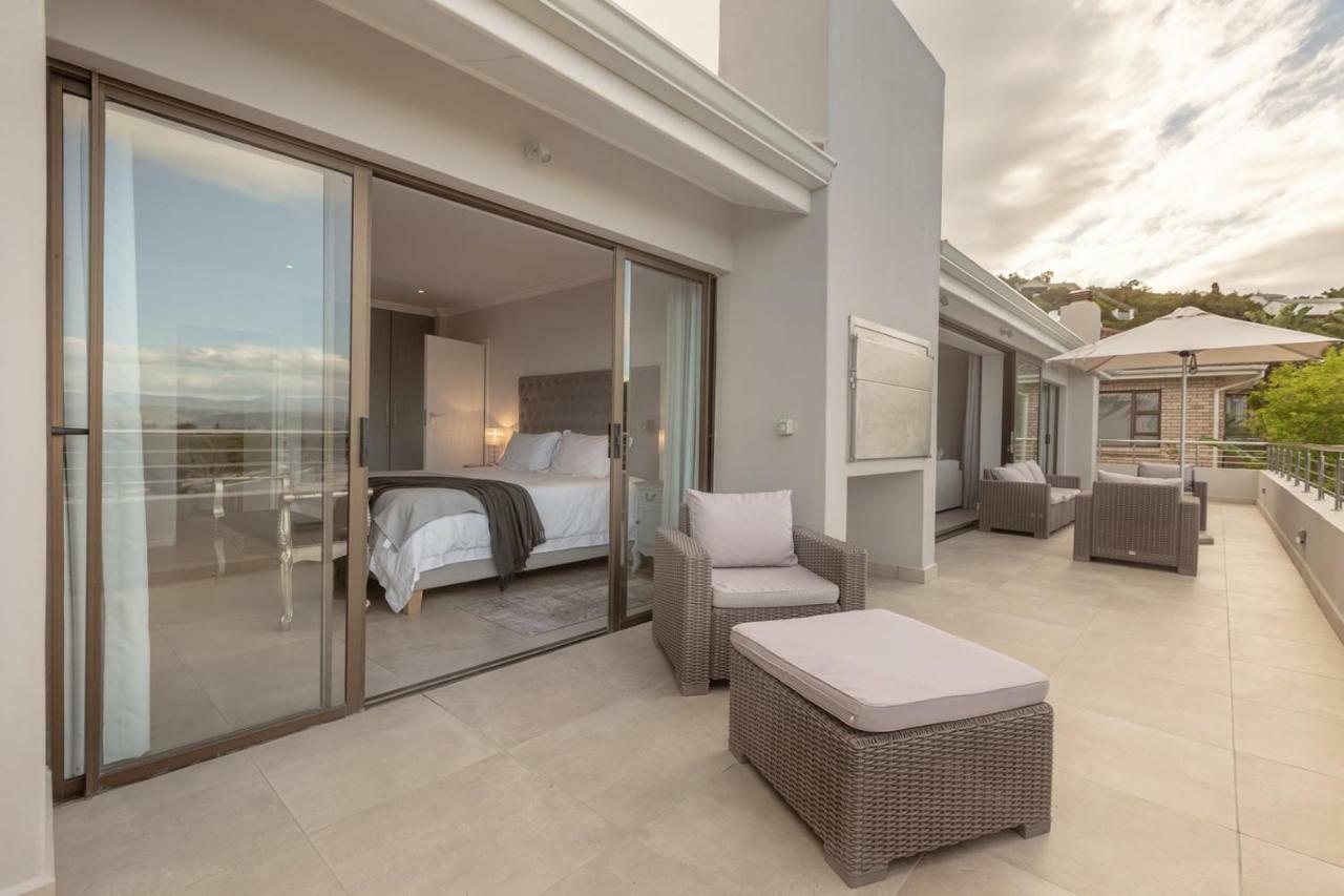 Апартаменты Sunrise Bay Self Catering Плеттенберг-Бей Экстерьер фото