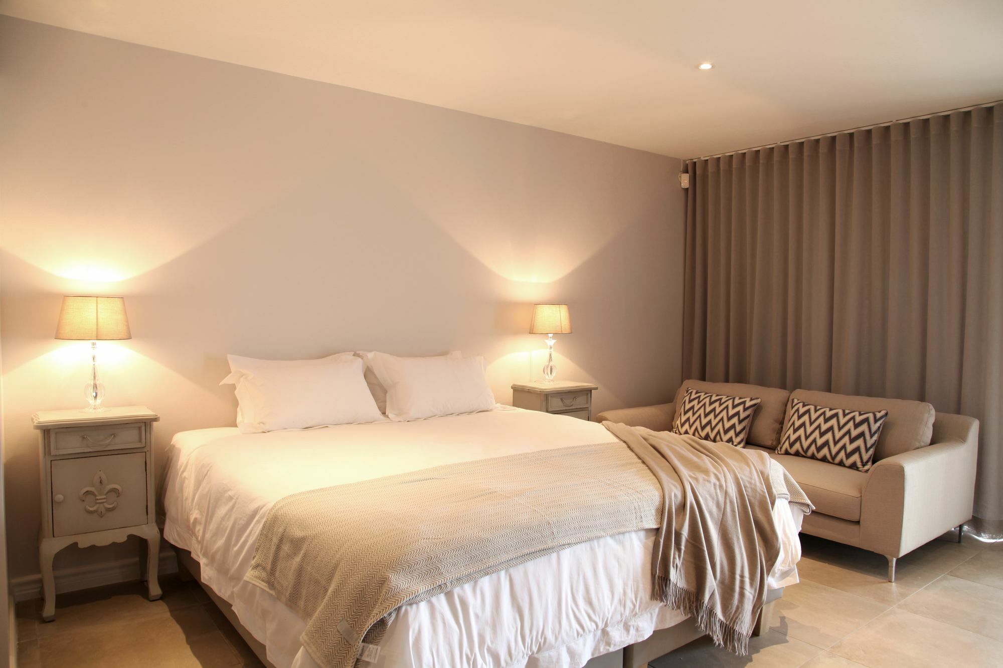 Апартаменты Sunrise Bay Self Catering Плеттенберг-Бей Экстерьер фото